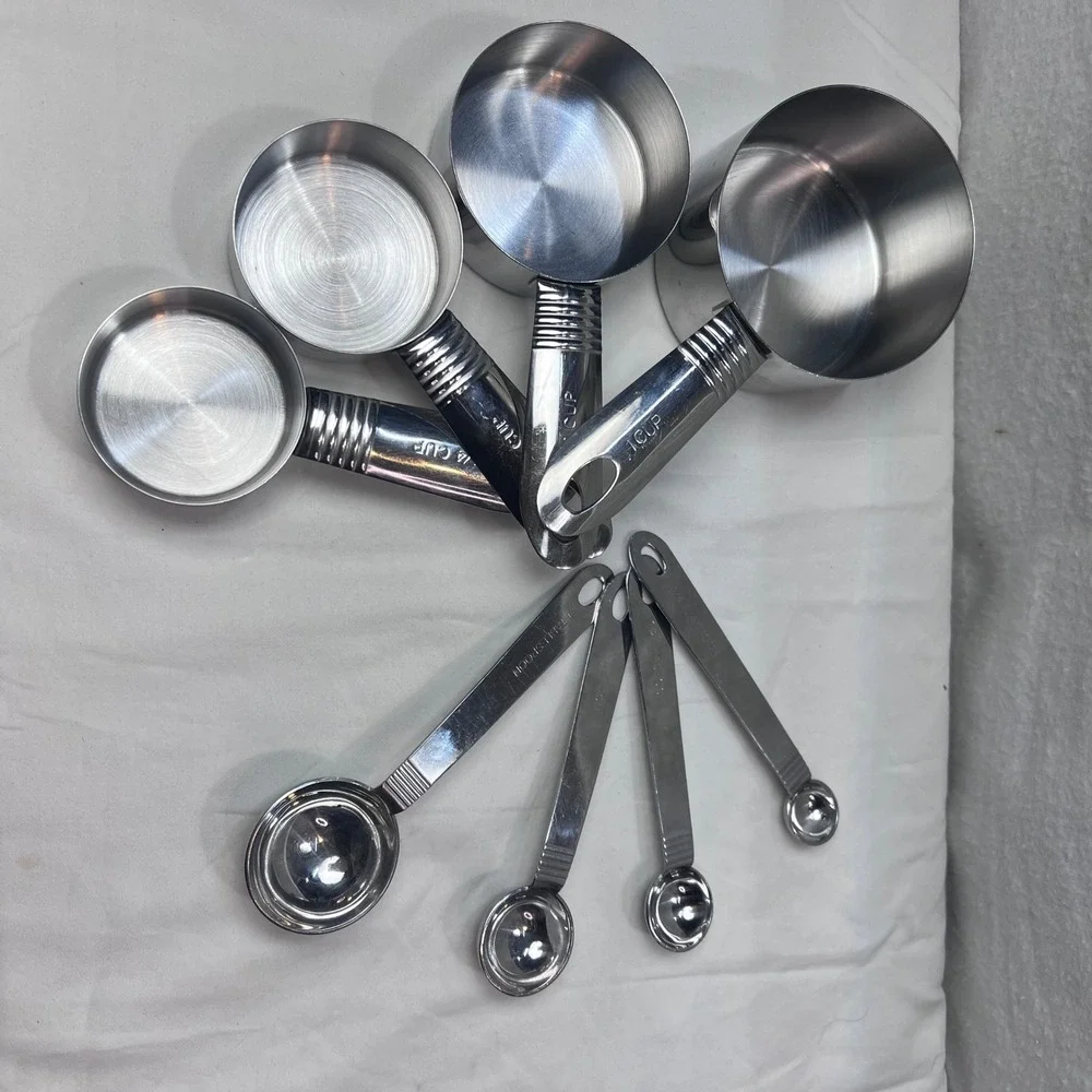Oneida 18/8 Stainless Steel Measuring Cups and Spoons Set 8 Piece Silver